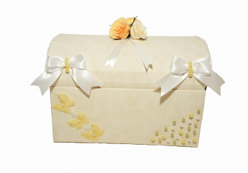 Trusou complet pentru botez Handmade Minis Boutique in cufar nude cu galben 