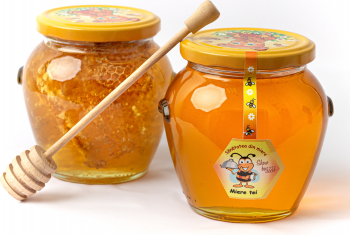 Pachet Borcan cu miere tei + Borcan faguri in miere tei + Bat miere spiralat Show - Bazzz 