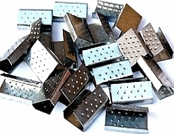 Capse metalice pentru legare banda PP 12 mm 3000 buc / cutie 