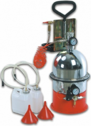 Aparat pneumatic inlocuit lichid frana cu 2 bidoane de 5 litri si palnie 