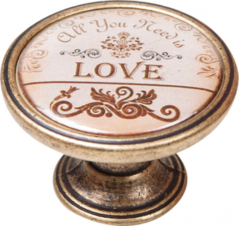 Buton pentru mobila Love 550BR28 finisaj alama antichizata D 37 mm 