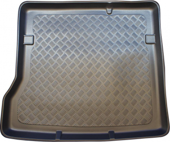 Tavita portbagaj Dacia Duster caroserie 4x2 fabricatie 2010 - 2018 