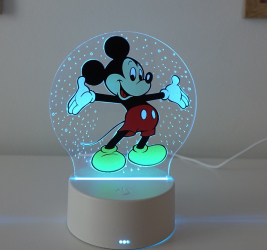 Lampa De Veghe LED Mickey Mouse 7 Culori Lumina Ambientala Alimentare USB sau 3 baterii AA 