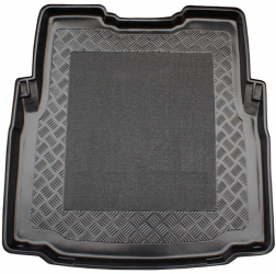 Tavita portbagaj BMW Seria 3 E46 caroserie sedan fabricatie 2003.03 - 2005.02 cu navigatie pe stanga
