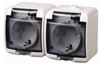 Priza montaj aparent Home Aquastar 22121 alb 2 locasuri IP 44 capac fumuriu transparent 
