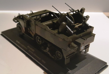 MACHETA BLINDAT M16 MGMC HALFTRUCK 3RD ARM DIV AACHEN 1944 1 43 