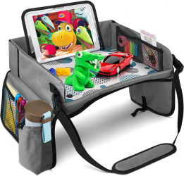 Organizator auto pentru copii tip masa cu centura pliabil cu diverse buzunare si suporturi pentru asezat obiecte jucari culori etc.. 