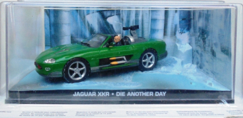 MACHETA JAGUAR XKR JAMES BOND 1 43 