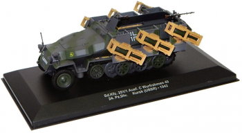 MACHETA LANSATOR SDKFZ 251/1 WURFRAHMEN URSS 1943 1 43 