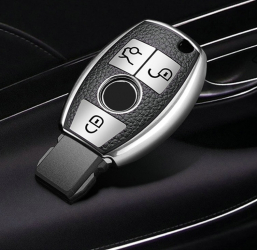Husa Cheie Auto pentru Mercedes Benz cu insertii piele 3 Butoane Silicon Silver copatibila cu A/B/C/E/S Class/CLK/ML/W164/W245/A2 
