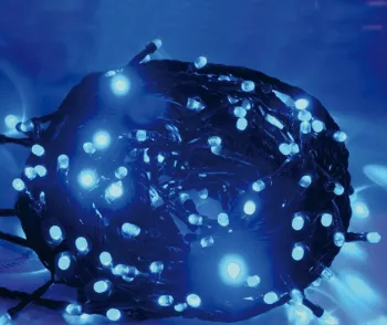 Instalatie cu 100 microluminite fixe albastre pentru interior 