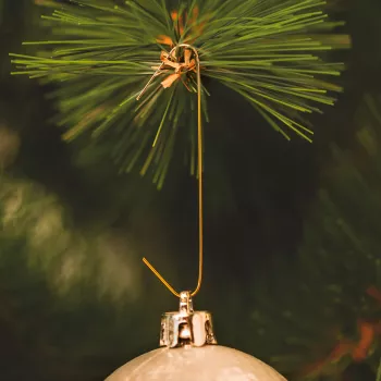 Carlige pt. suspendarea bomboanelor si podoabelor de pom de Craciun - auriu - 150 buc./pachet 