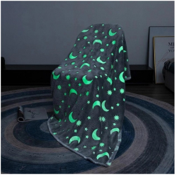 Patura cu steluta si luna fosforescente gri 127 x 152 cm Glow In The Dark Vivo TC294 