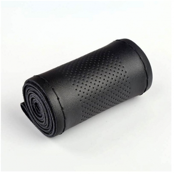 Husa volan cu ac si ata imitatie piele cu gaurele marime M culoare Negru Cod WK-1001 