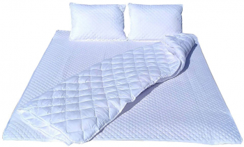 Set doua Perne 50x70 + Husa hipoalergenica + Pilota iarna 180x200 Plus 140x200 