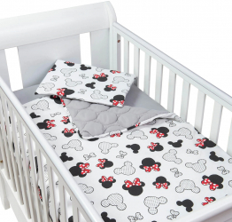 Set lenjerie matlasata 3 piese Kidizi Minnie include perna plapumioara si cearceaf 