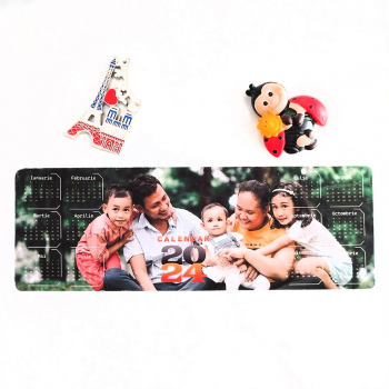 Set 2 calendare magnetice cu poza personalizata 