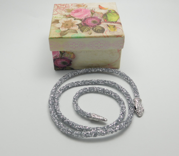 Colier super elegant in forma de sarpe 