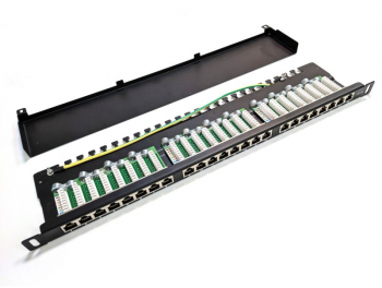 Patch panel 24 porturi STP Cat.5E ecranat montabil in rack 19 0.5U slim 