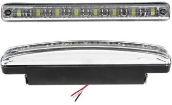 Lumini LED Auto pentru Vizibilitate Sigura