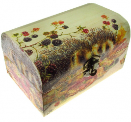 Cufar de lemn model arici in decor de toamna M 