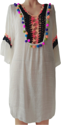 Rochie de plaja alba lejera transparenta din bumbac si polyester cu ciucuri multicolori marime S/M 