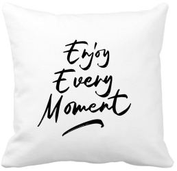 Perna Decorativa Enjoy Every Moment 40x40 cm Alba Mata Husa Detasabila Burduf 