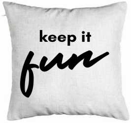 Perna Decorativa Model Keep it Fun 40x40 cm Alb Murdar Husa Detasabila Burduf 
