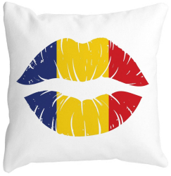Perna Decorativa Patrata Romanian Kiss 40x40 cm Alba Mata Husa Detasabila Burduf 