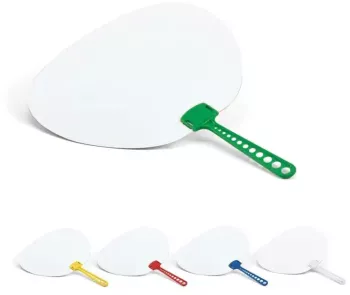 Evantai PP si PVC cu maner colorat 