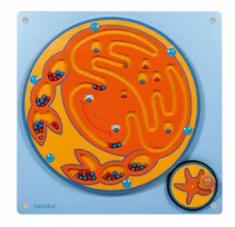 Decoratiune de perete labirint crab 