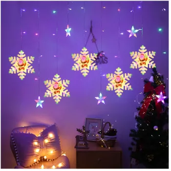 Instalatie pom Craciun Perdea luminoasa - Stelute + Fulgi de nea multicolora 2.60x0.65 cm 
