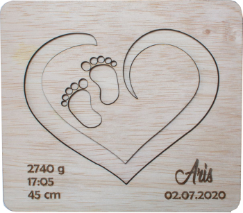 Rama Inima Personalizata cu Detaliile Nasterii Blank HH1507 din lemn pentru Licheni - 17x15 cm 