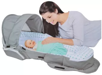 Patut pentru bebelus cu muzica pt. calatorii 