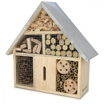 Hotel pentru insecte din lemn de pin Navaris 24.5 x 28 x 7.5 cm Maro 44341 