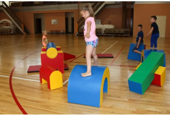 Loc de joaca Fun Run - IGLU Soft Play 
