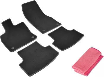 Covorase auto din mocheta Umbrella pentru Seat Ateca 2016-prezent + Laveta Microfibra 30X40 Cm 