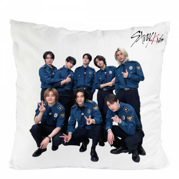 Perna personalizata stray kids stay trupa kpop poliester 40x40 cm 
