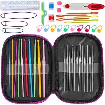 Set 50 piese pentru crosetat in husa din piele ecologica un cadou perfect pentru pasionatii de crosetat sau broderie 