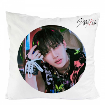 Perna personalizata stray kids bang chan kpop poliester 40x 40 cm 