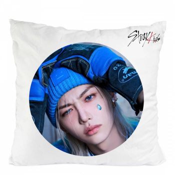 Perna personalizata stray kids felix kpop poliester 40x 40 cm 