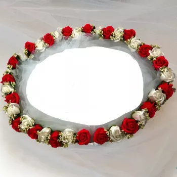 Tul pentru decor cristelnita trandafiri sapun rosu si albi 150 cm 