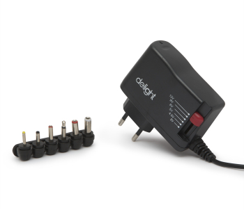 Adaptor de retea universal 1500mA 3V 4.5V 5V 6V 9V 12V CC delight 55056B 