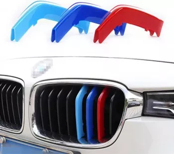 Set emblema ornament plastic grila BMW MPower Seria 3 F30 F31 8 bare 2013-2017 