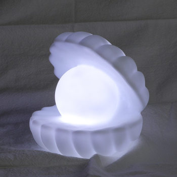 Lampa de Veghe Flippy Model Scoica cu Perla Lumina Calda Alba 