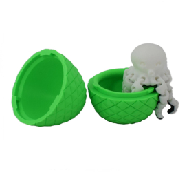 Figurina Sani Ou mediu cu octopus mini 67x 85 mm Verde Alb 