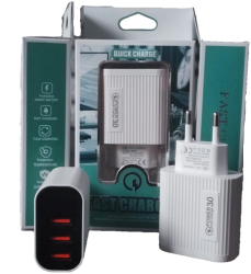 Incarcator Rapid cu 3 Porturi USB 15W de culoare alba QC 3.0 Afisaj Digital compatibil cu Apple/Huawei/Xiaomi/Samsung