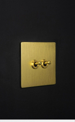 Intrerupator metalic RoyalGold Vichema 2Gang 2Way 10A Auriu doza cadou 