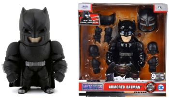 Figurina metalica Batman 15 cm 