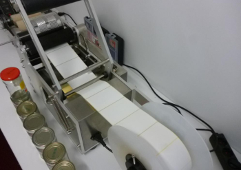 Masina de etichetat 0.12Kw 